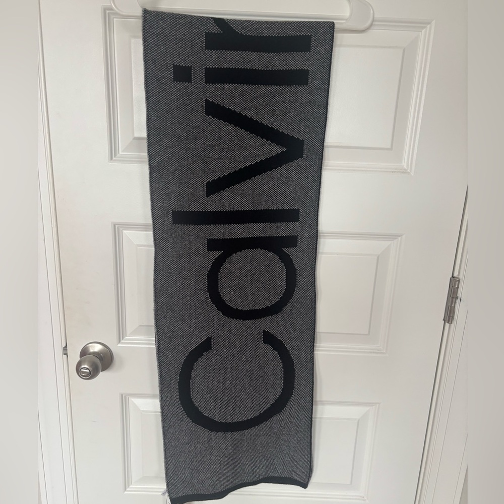 Calvin Klein Gray and Black Scarf- BRAND NEW WITH TAGS!